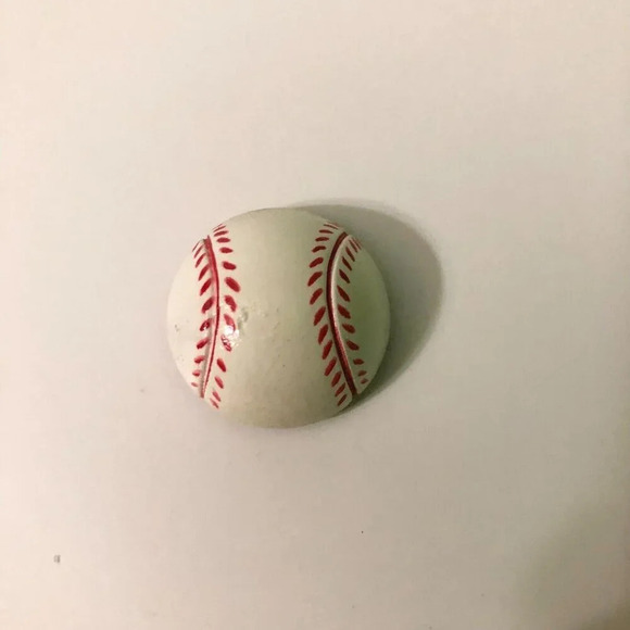 Vintage Sports Magnets Football  Basketball Baseball Collectibles - Picture 11 of 14